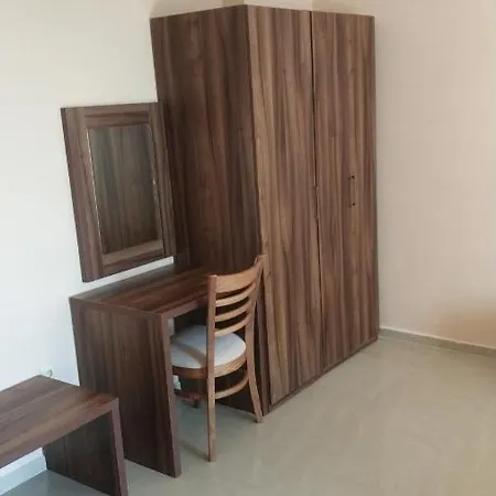 מלון Paradise Bay פומורי