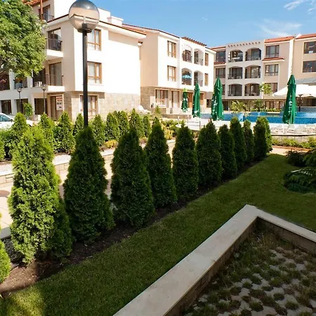 Paradise Bay Hotel 3*